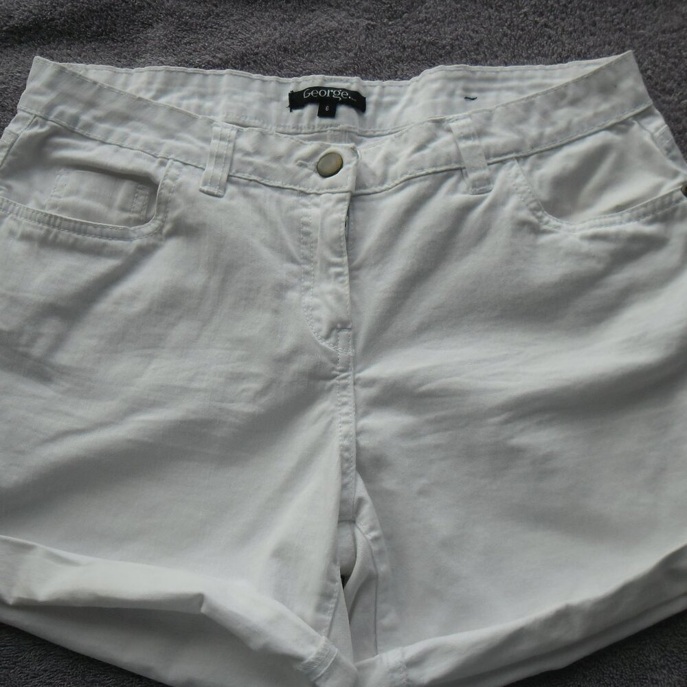 George White Cotton Denim Shorts Size 6.